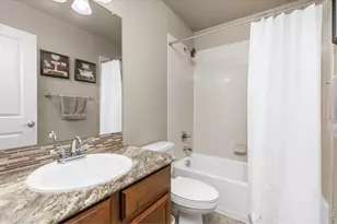 161 E Ilex Ct, Milliken, CO 80543 - Photo 15