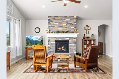 257 Hillspire Dr, Windsor, CO 80550 - Photo 11