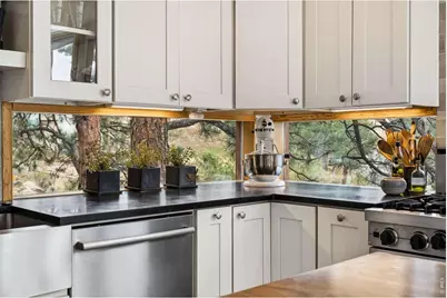 2626 Crestridge Ct, Boulder, CO 80302 - Photo 15