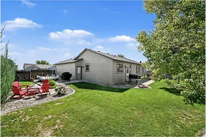 327 N 44th Ave Ct, Greeley, CO 80634 - Photo 29