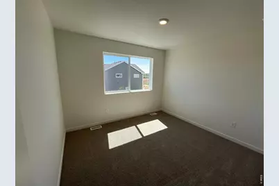 4025 Hewlett St, Evans, CO 80620 - Photo 11