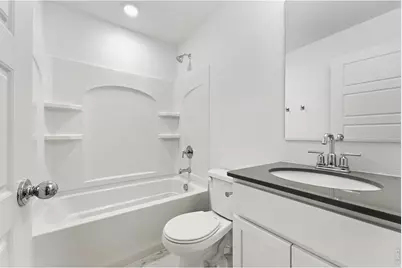4025 Hewlett St, Evans, CO 80620 - Photo 13
