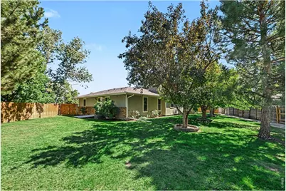 3916 W 21st St, Greeley, CO 80634 - Photo 29