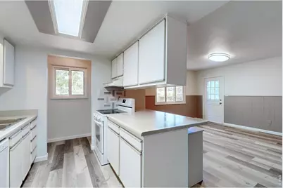 624 Irish Dr, Fort Collins, CO 80521 - Photo 9