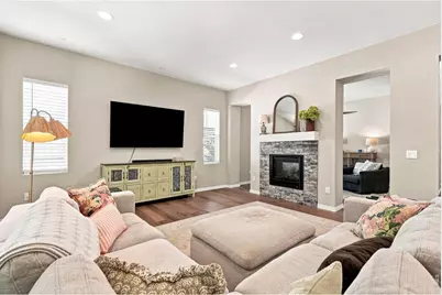 733 Gilpin Cir, Erie, CO 80516 - Photo 7