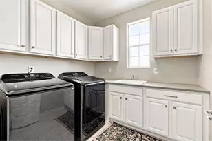 733 Gilpin Cir, Erie, CO 80516 - Photo 39