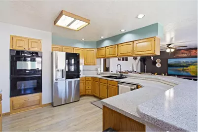 1185 Collins St, Eaton, CO 80615 - Photo 17