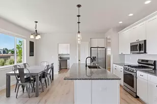 5547 Drake Way, Frederick, CO 80504 - Photo 9