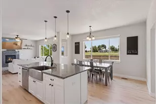 5547 Drake Way, Frederick, CO 80504 - Photo 13