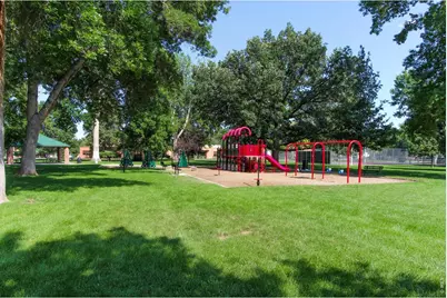 352 Collyer St, Longmont, CO 80501 - Photo 41
