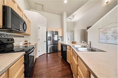 10436 17th St, Greeley, CO 80634 - Photo 7