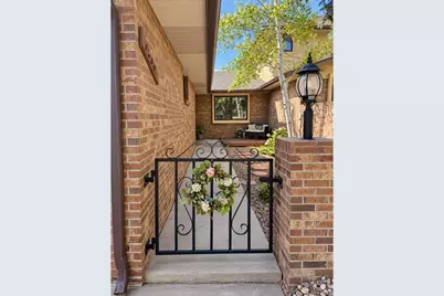 1530 W 28th St, Loveland, CO 80538 - Photo 3