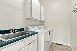 1715 Whitehall Dr, Longmont, CO 80504 - Photo 19