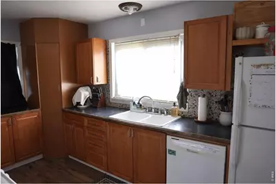 301 Adams Ave, Akron, CO 80720 - Photo 7