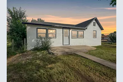 504 N 6th Ave, Sterling, CO 80751 - Photo 1