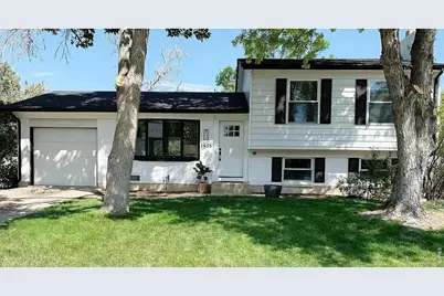 1936 Cottonwood St, Broomfield, CO 80020 - Photo 1