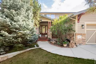 25042 E Davies Dr, Aurora, CO 80016 - Photo 5