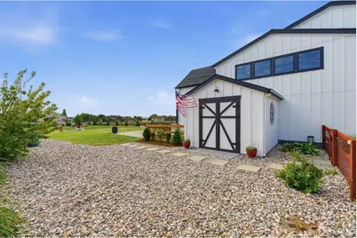 1907 Spring Bloom Dr, Windsor, CO 80550 - Photo 9
