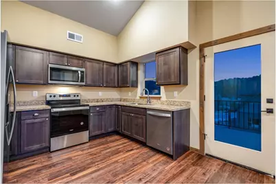 1700 Wildfire Rd #302, Estes Park, CO 80517 - Photo 5