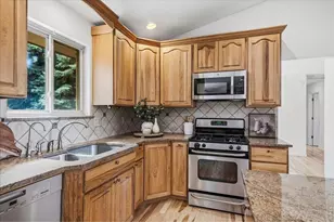 3035 Lakeshore Dr, Longmont, CO 80503 - Photo 15