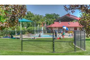 818 Baker St, Longmont, CO 80501 - Photo 35