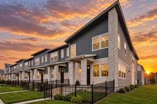 2829 Bear Spgs Cir, Longmont, CO 80503 - Photo 1