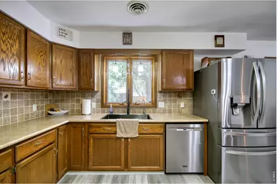 424 Cambridge St, Brush, CO 80723 - Photo 11