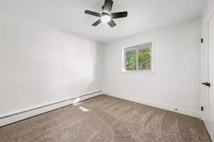 1815 Collyer St, Longmont, CO 80501 - Photo 17