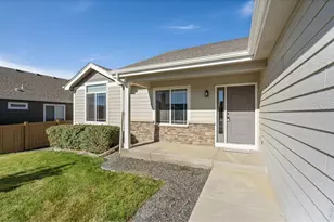 7025 Sage Meadows Dr, Wellington, CO 80549 - Photo 3