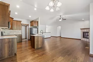 7025 Sage Meadows Dr, Wellington, CO 80549 - Photo 11
