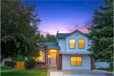 712 Cameron Ln, Longmont, CO 80504 - Photo 1