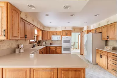 6686 Apache Ct, Niwot, CO 80503 - Photo 9