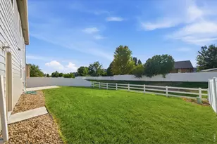 354 Shadowbrook Dr, Windsor, CO 80550 - Photo 5