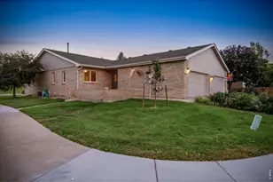 1633 Northbrook Ct, Fort Collins, CO 80526 - Photo 1