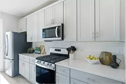 5685 Vivian St, Arvada, CO 80002 - Photo 9