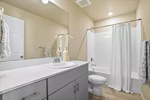 5685 Vivian St, Arvada, CO 80002 - Photo 21