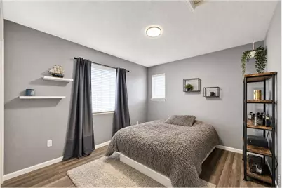 1421 Rustic Dr, Longmont, CO 80504 - Photo 29
