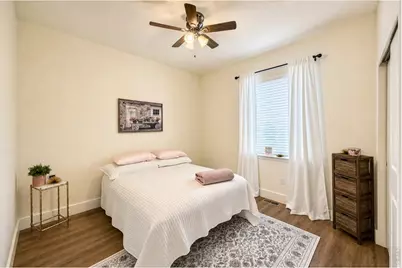 1421 Rustic Dr, Longmont, CO 80504 - Photo 13