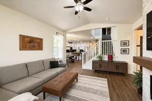 1421 Rustic Dr, Longmont, CO 80504 - Photo 15