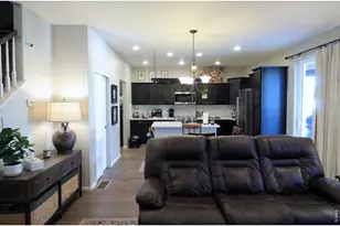 5566 Kirk St, Denver, CO 80249 - Photo 9