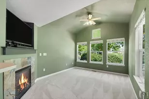 4042 Independence Dr, Loveland, CO 80538 - Photo 9
