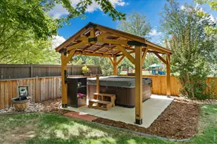 3883 Poudre Dr, Loveland, CO 80538 - Photo 39