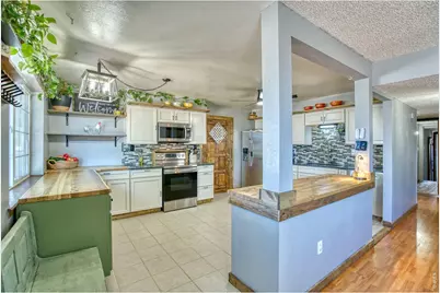904 Vine St, Gilcrest, CO 80623 - Photo 3