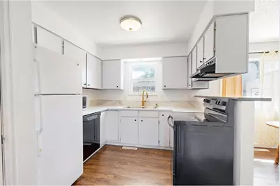 1040 22nd St SW, Loveland, CO 80537 - Photo 11