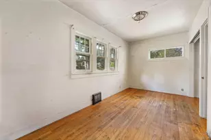605 W 3rd St, Loveland, CO 80537 - Photo 15