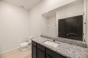 210 N Stewart St, Keenesburg, CO 80643 - Photo 13