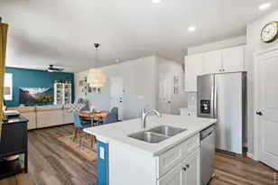 913 Huron St, Johnstown, CO 80534 - Photo 9
