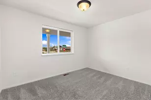 1723 Thrive Dr, Windsor, CO 80550 - Photo 25