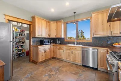 646 Stormy Peaks Dr, Bellvue, CO 80512 - Photo 11