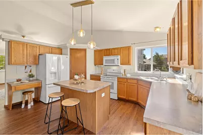 4153 Stringtown Dr, Loveland, CO 80538 - Photo 5